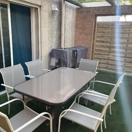 Chaleureux Equipe Climatise A Jacou 別荘